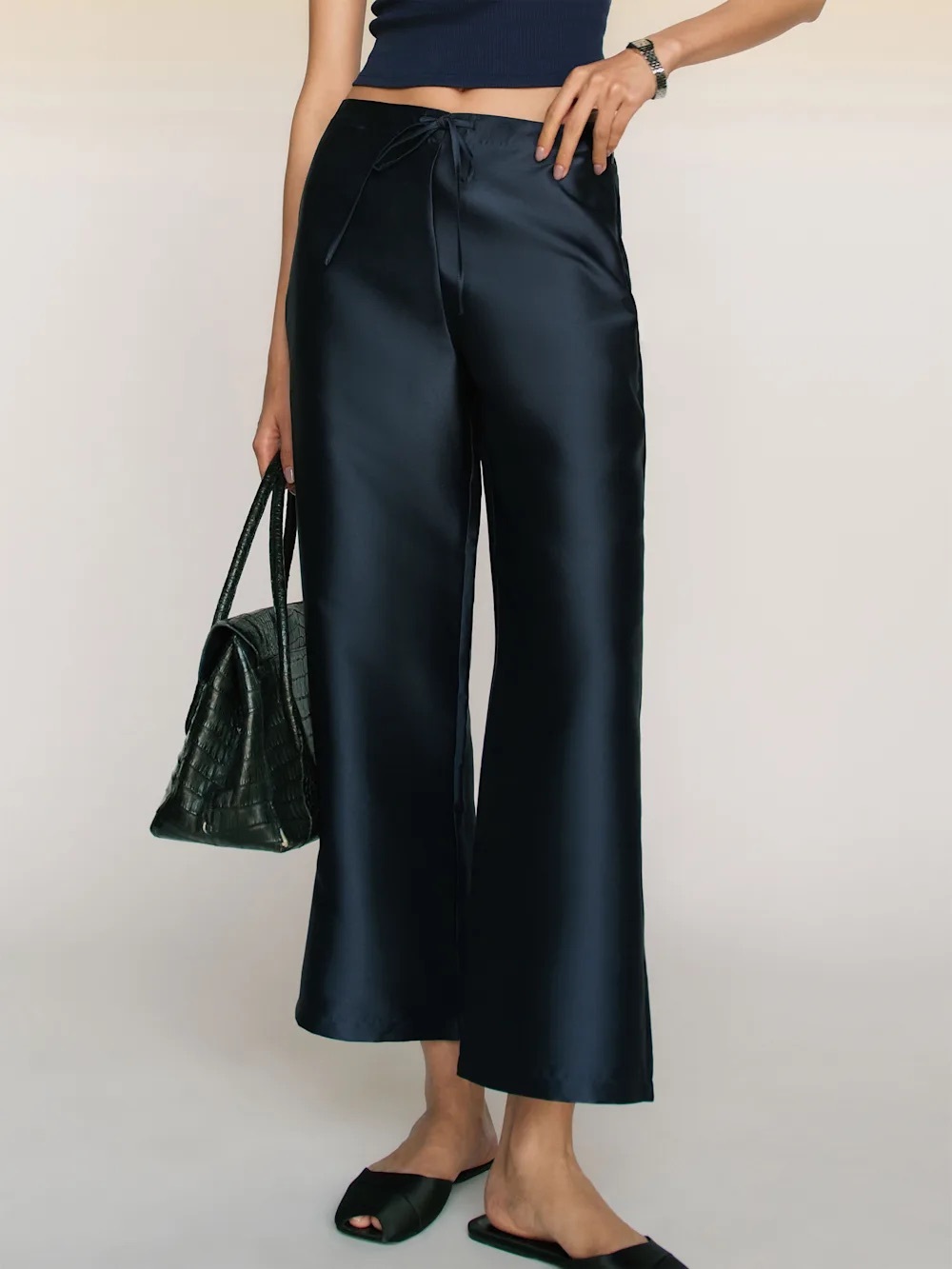 Reformation Olina Cropped Pant Navy - Size M